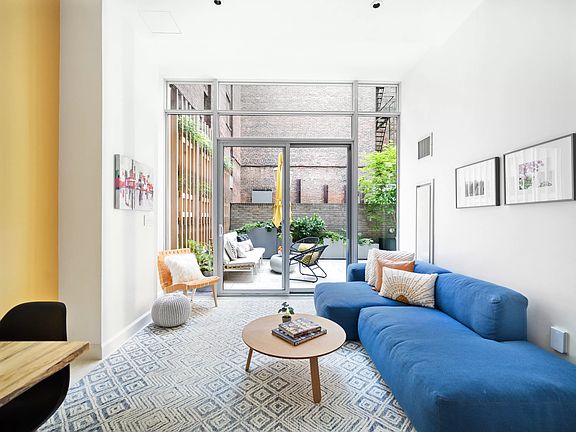 4th image of 110 3rd Ave APT 1A