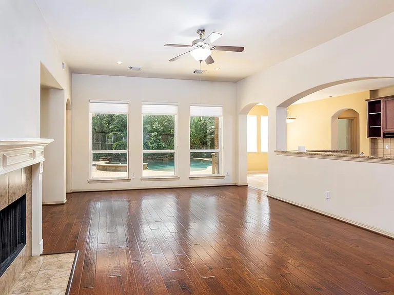 62 S Longsford Cir — Photo 21
