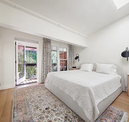 Sold by Compass | media 7