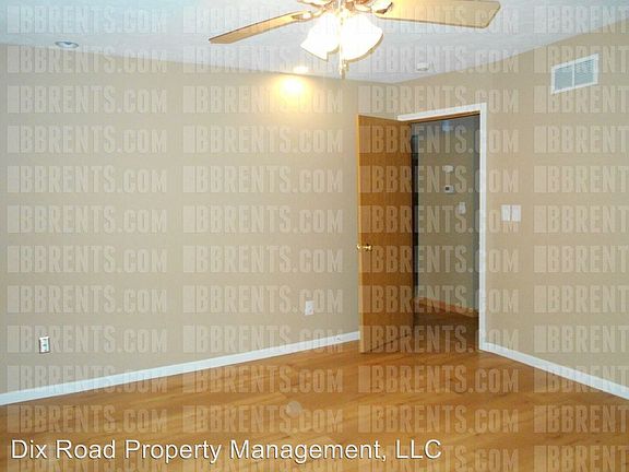 3rd image of 1838 Waco Ct