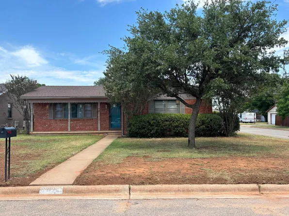 1500 Avenue J NW, Childress, TX 79201