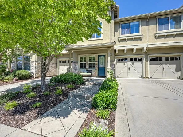 7343 Orchard Cir, Penryn, CA 95663