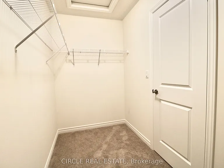 59 Phoenix Blvd — Photo 19