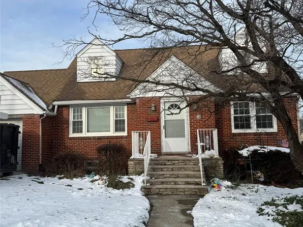 166 Elmwood Dr, Clifton, NJ 07013