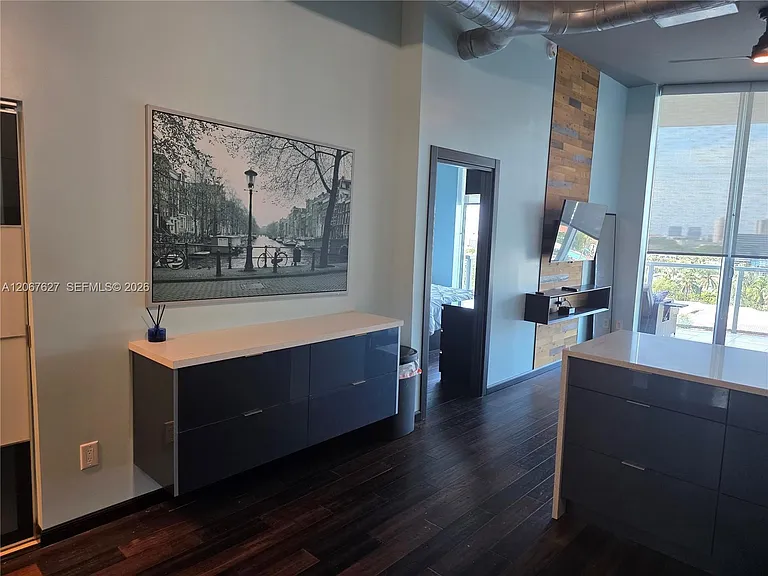3029 NE 188th St #819 — Photo 7