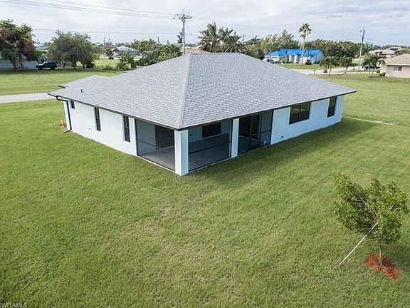 4th image of 2217 SW 25th St