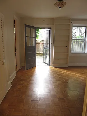 Rented by Space Real Estate | media 27