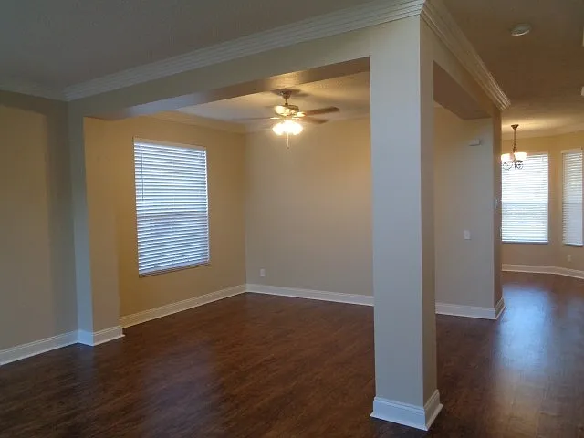 10736 Firebrick Ct — Photo 6