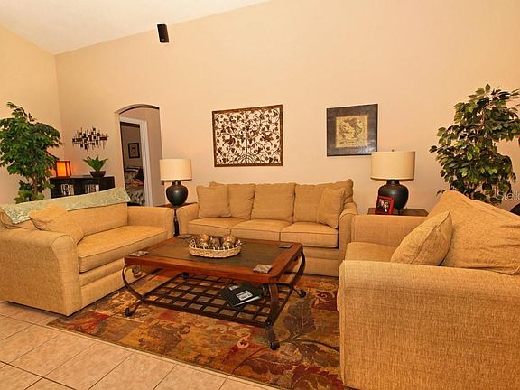 3rd image of 1135 Troon Cir