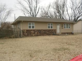 5143 S Madison Ave, Wichita, KS 67216