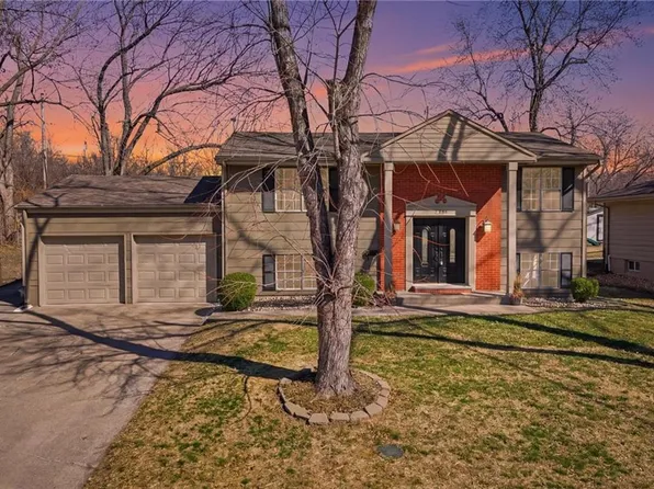 7948 NE 56th St, Kansas City, MO 64119