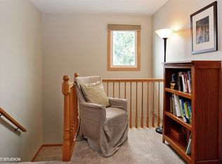9426 Quail Trl, Tinley Park, IL