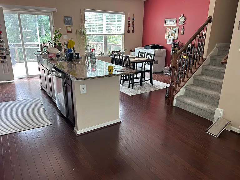 9277 Dawkins Crest Cir — Photo 6
