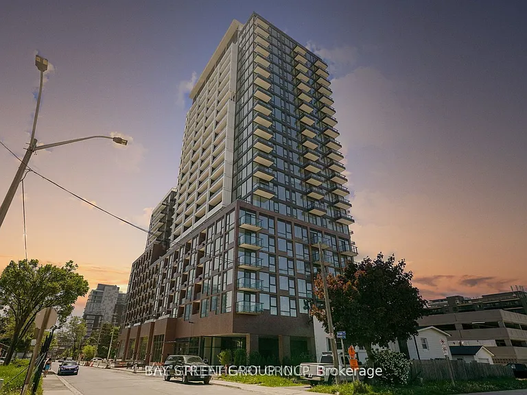25 Kingsbridge Garden Cir #2021 — Photo 1