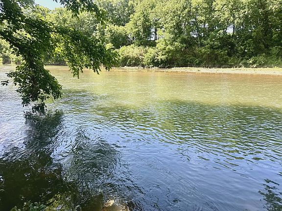 5th image of 0 Garrett Rd