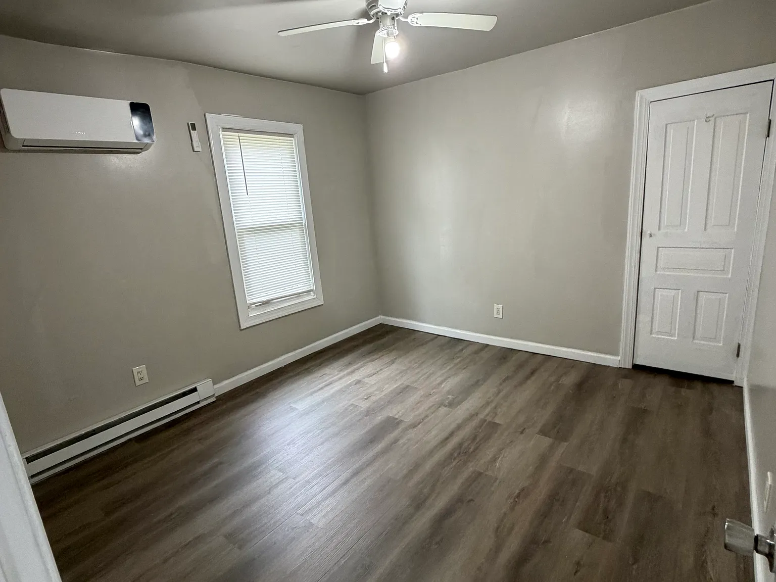 2 bed, 705 sqft, $1,900 — Photo 3