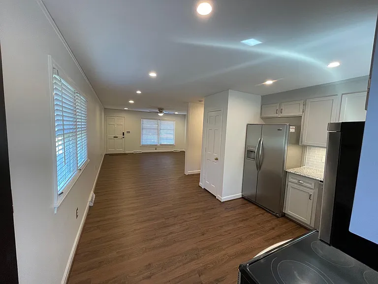 608 University Rdg #2B — Photo 18