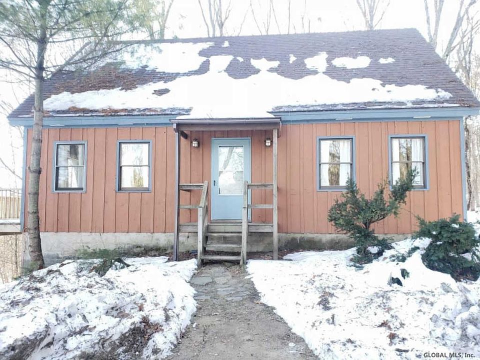 1st image of 804 Malta Ave Ext