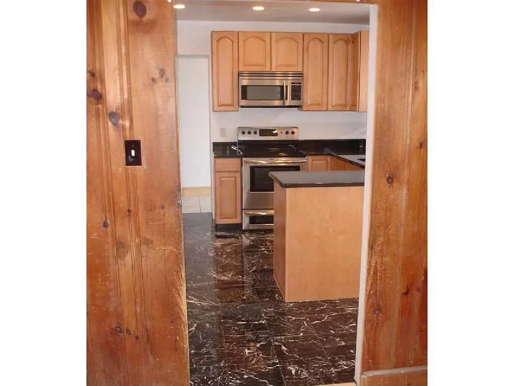 916 Old Bethlehem Rd photo 1