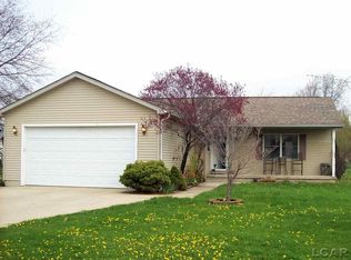 1884 Redwood Cir, Adrian, MI