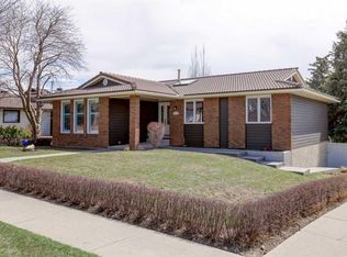 1304 Norfolk Dr NW, Calgary, AB T2K 5P6