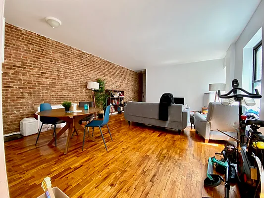 Rented by Corcoran | media 30