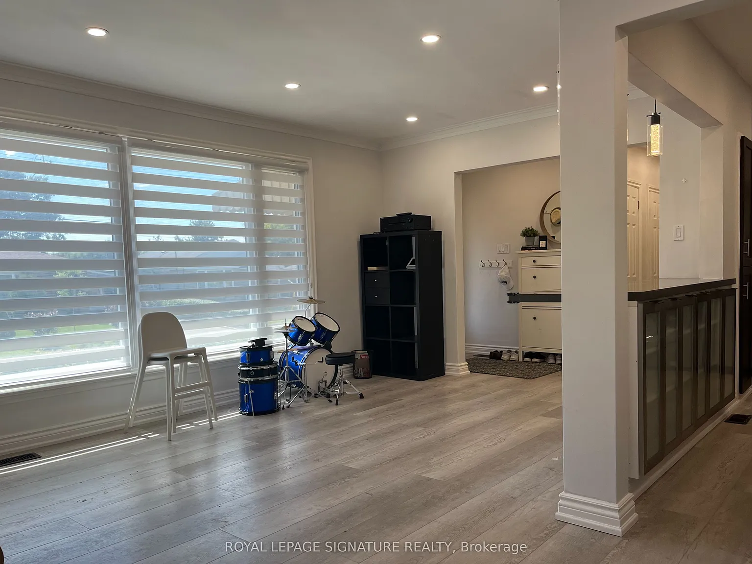 3 bed, $2,950 — Photo 4