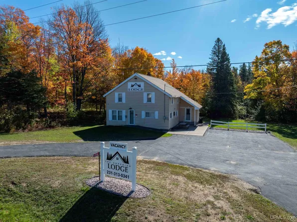 E9399 Highway 28 #M, Munising, MI 49862