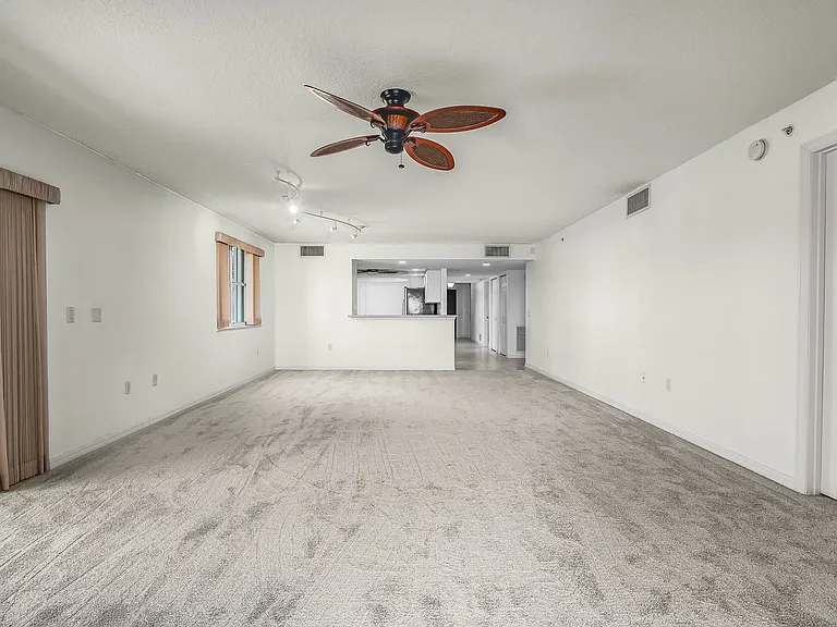 7128 Marbella Ct #204 — Photo 9