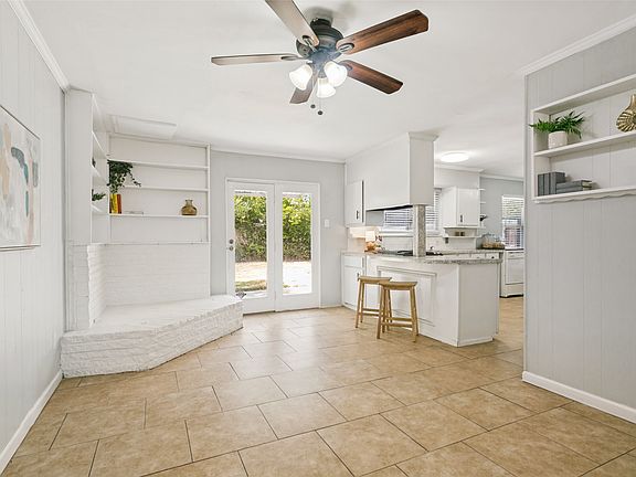4th image of 1056 Easy St