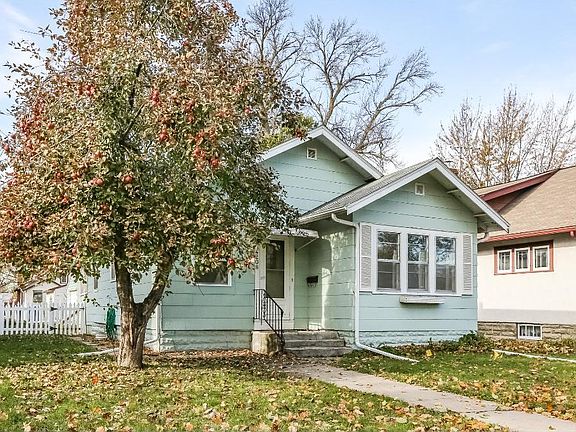 2nd image of 4208 Nokomis Ave