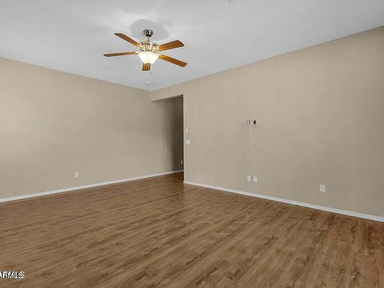 5542 W Kowalsky Ln — Photo 18