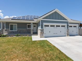 15172 S Inverleith Cv, Bluffdale, UT 84065