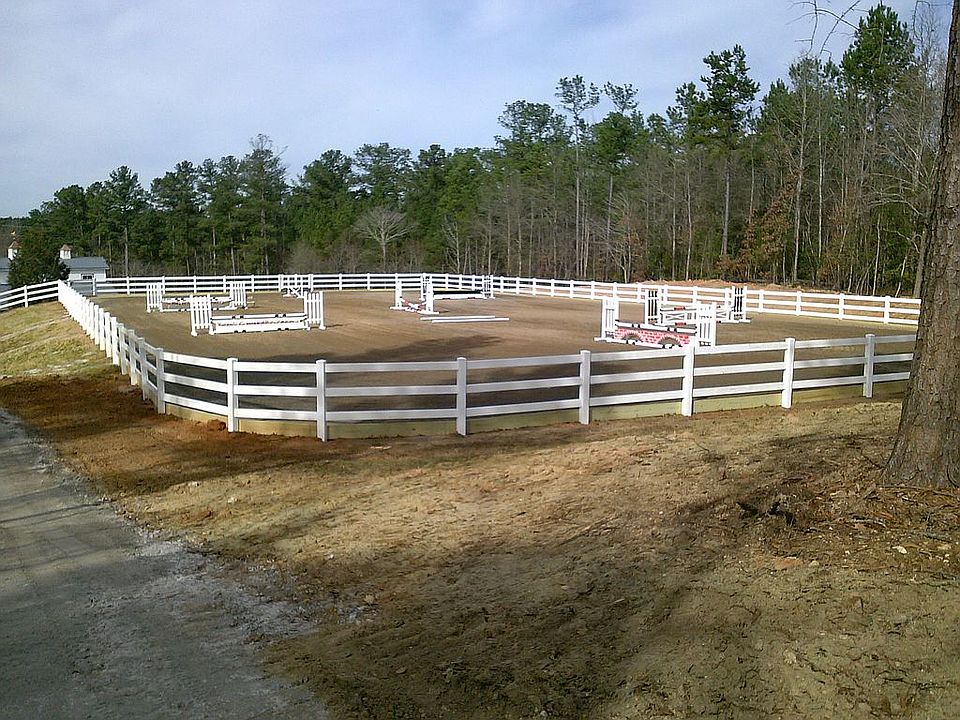 2nd image of 297 Byrd Rd