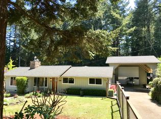 5222 Hilltop Dr, Florence, OR 97439