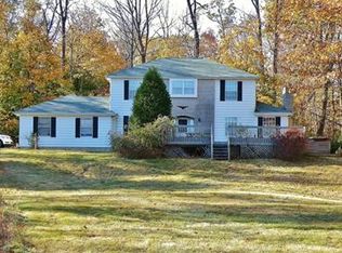 469 Maxim Dr, Andover, NJ 07821
