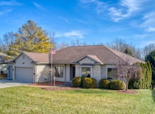 204 S Hunters Rdg, Warsaw, IN 46582