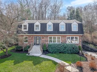237 Sunridge Rd, Pittsburgh, PA 15238