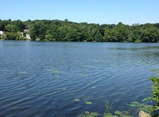 288 Lake Shore Dr, Brewster, NY 10509