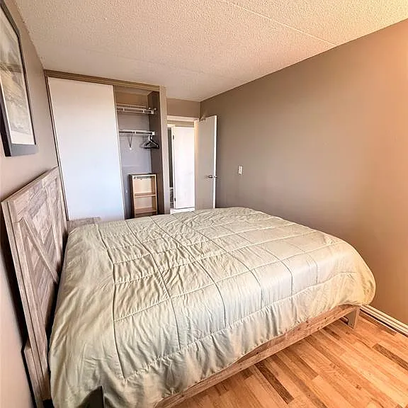 150 Park St W #1413 — Photo 15