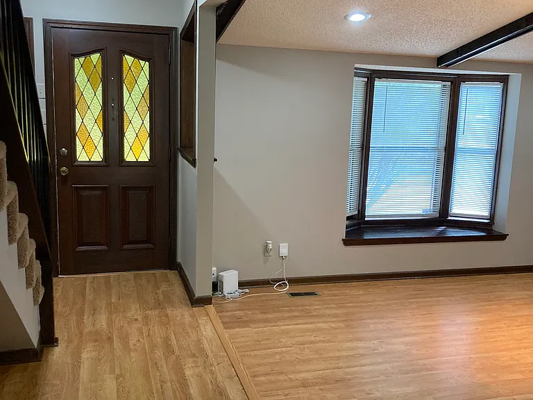 4601 Randolph Rd — Photo 3