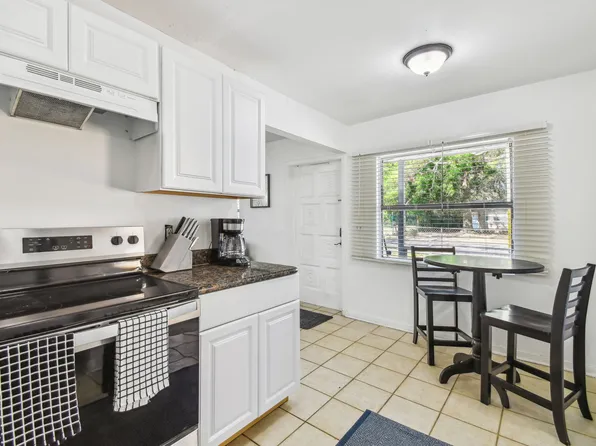 10103 N Lantana Ave, Tampa, FL 33612
