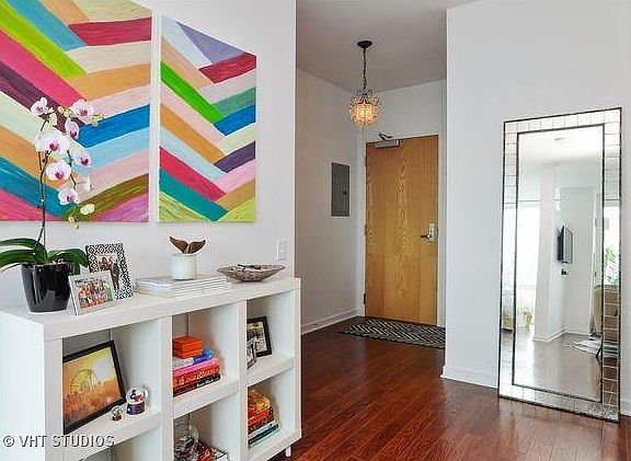 3rd image of 757 N Orleans St APT 1201