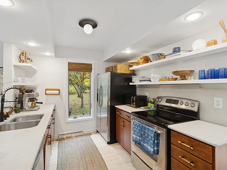 15 Mount Misery Dr — Photo 14