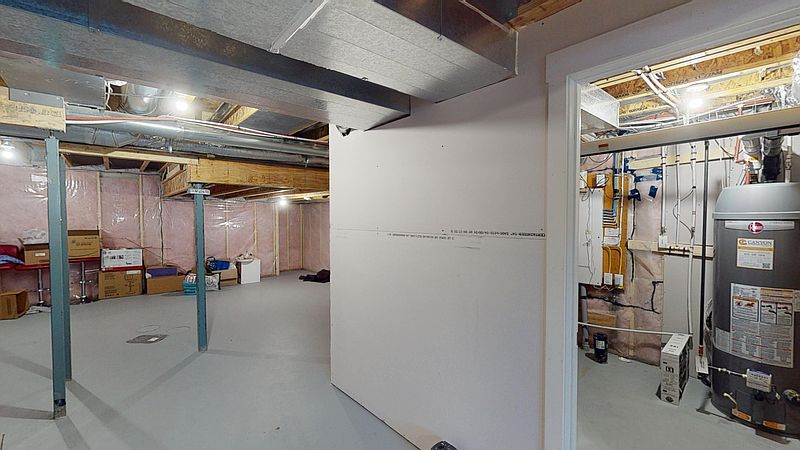 Calgary House for rent - 4 Bedrooms — photo 26