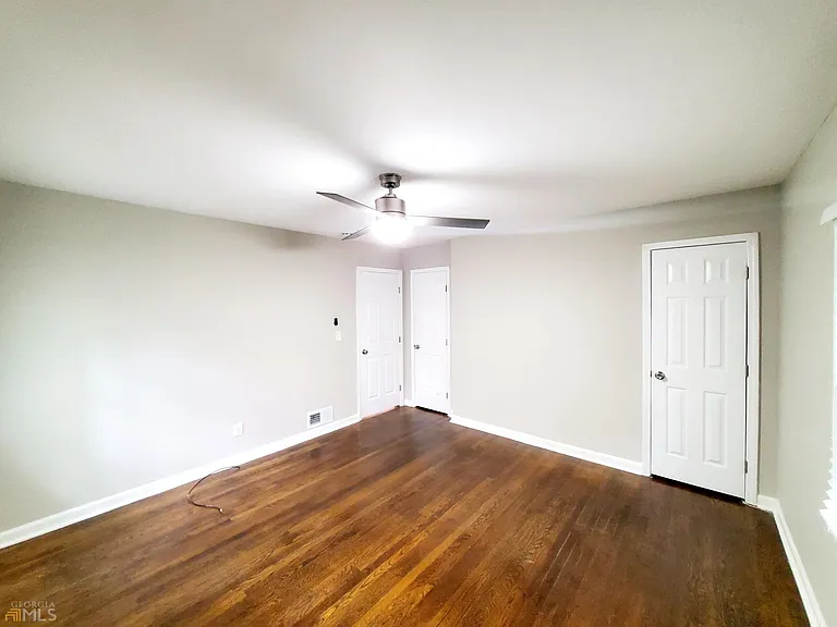 2120 Rhinehill Rd SE #A — Photo 10