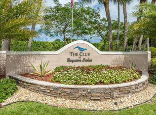 17 Mayfair Ln, Boynton Beach, FL 33426