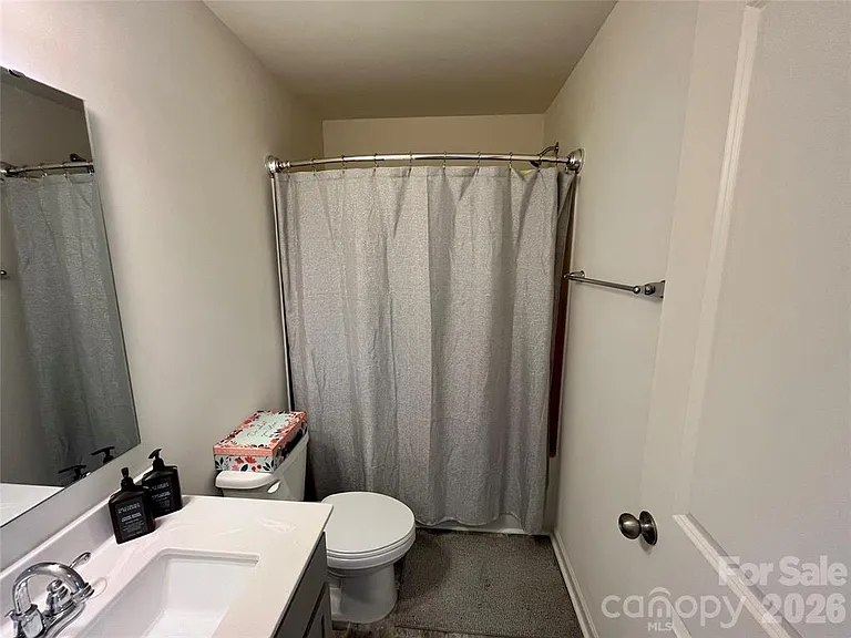 11005 Woodland Creek Way — Photo 12