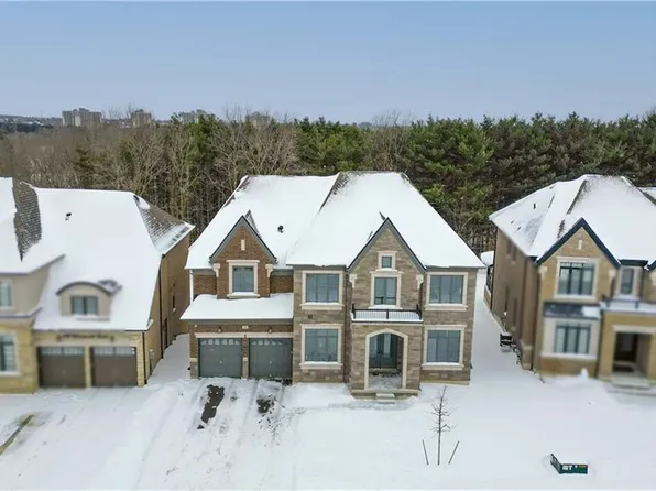 446 Woodsworth Ter, Woodstock, ON N4T 0M9