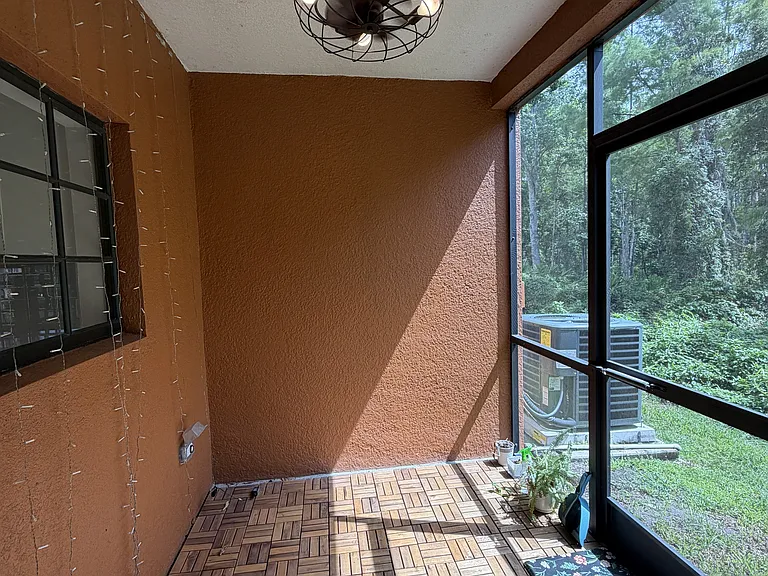 1050 Blackwater Dr #1 — Photo 34